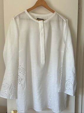 LAFAYETTE 148 New York White Eyelet Tunic Top